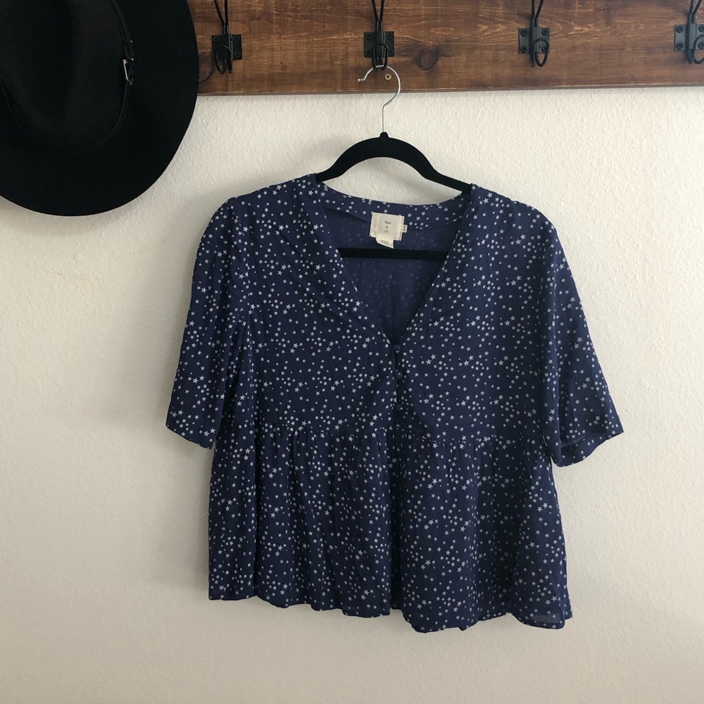 UO star print blouse